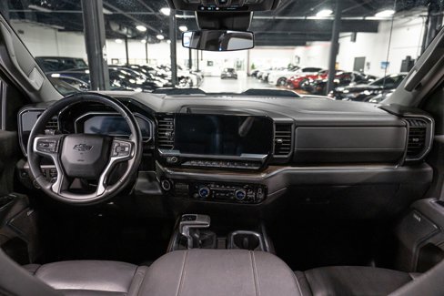 Used 2024 Chevrolet Silverado 1500 LT Trail Boss w/ LT Trail Boss Premium Package image 8