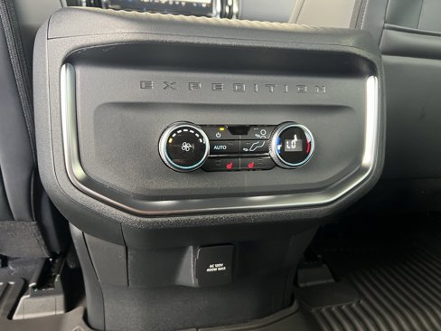 New 2025 Ford Expedition Tremor image 19