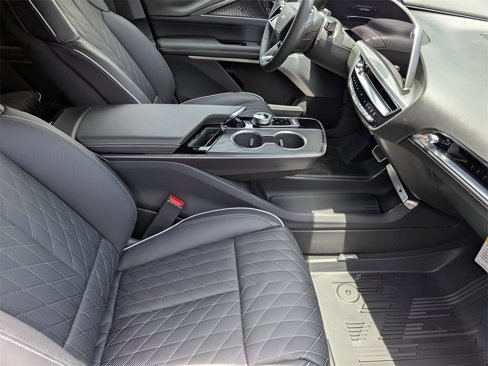 New 2026 Cadillac Lyriq V w/ LPO, Floor Liner Package image 19