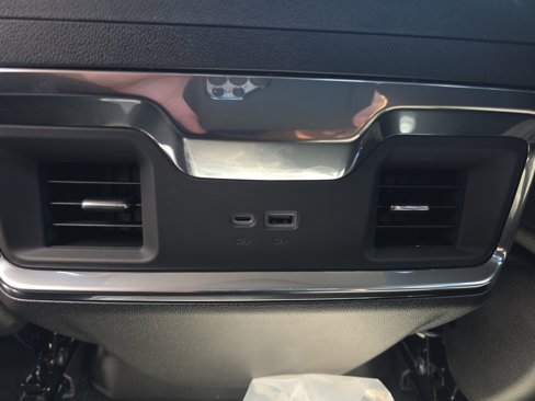 New 2026 GMC Sierra 1500 Elevation image 14