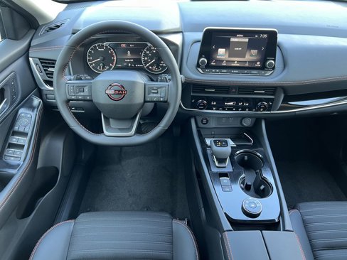 New 2026 Nissan Rogue SV image 31