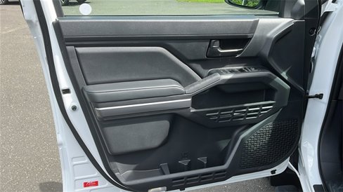 New 2025 Toyota Tacoma SR5 image 6