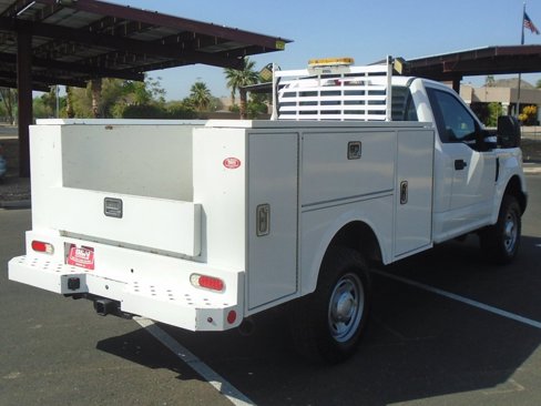 Used 2019 Ford F250 XL image 5
