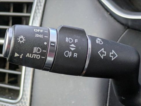 Used 2020 Land Rover Range Rover Sport HST image 12