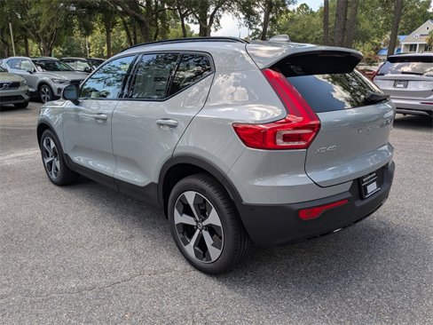New 2026 Volvo XC40 B5 Plus w/ Protection Package Premier image 6