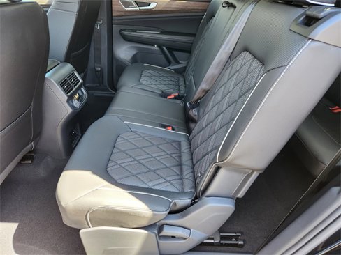 New 2025 Volkswagen Atlas SEL Premium R-Line image 21