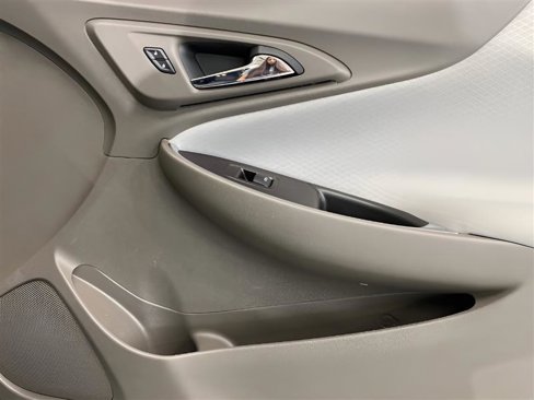 Used 2020 Chevrolet Malibu LT image 15