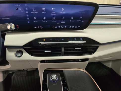 New 2026 Buick Enclave Avenir w/ LPO, Floor Liner Package image 19