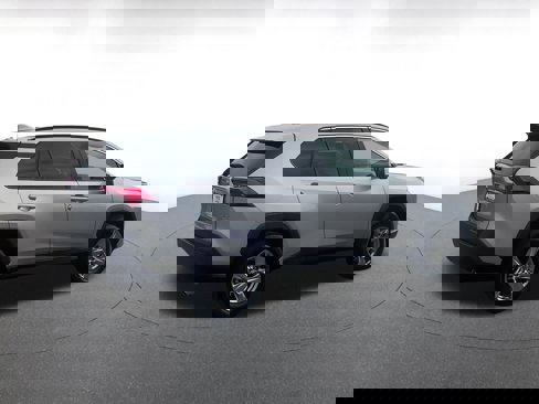 Used 2025 Toyota RAV4 XLE image 15
