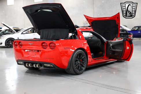 Used 2013 Chevrolet Corvette Grand Sport w/ 3LT Preferred Equipment Group image 11