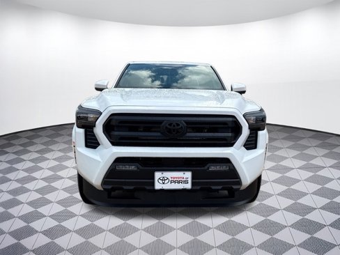New 2025 Toyota Tacoma SR5 image 5