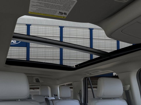 New 2025 Ford Expedition Active image 22