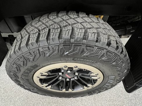 Used 2024 GMC Sierra 1500 AT4X image 20