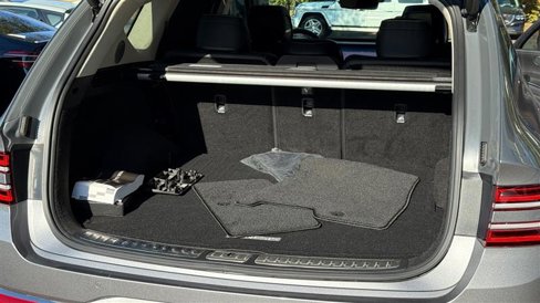 Used 2025 Genesis GV80 3.5T Prestige image 35