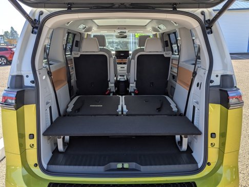 New 2025 Volkswagen ID. Buzz 1st Edition image 31