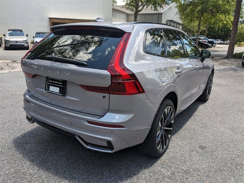 New 2026 Volvo XC60 B5 Ultra w/ Climate Package image 4