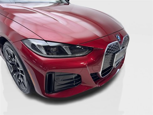 Used 2025 BMW i4 eDrive40 w/ M Sport Package image 17