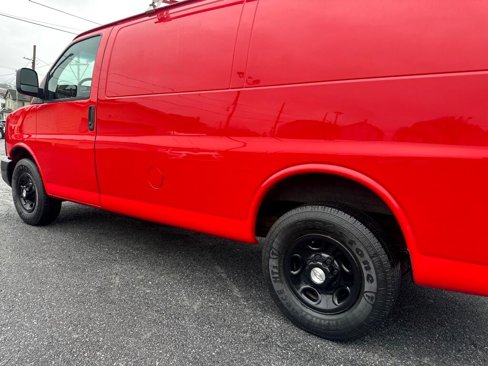 Used 2015 Chevrolet Express 2500 image 20