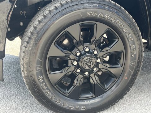 Used 2024 RAM 2500 Limited image 9