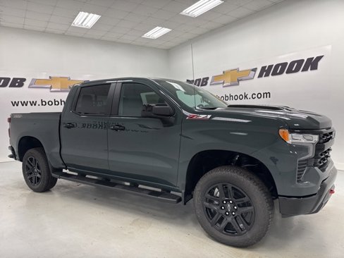 New 2026 Chevrolet Silverado 1500 LT Trail Boss w/ Convenience Package II image 3