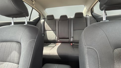 Used 2025 Nissan Altima 2.5 SV image 12