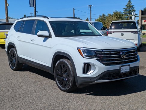 New 2025 Volkswagen Atlas SE image 7