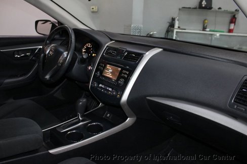 Used 2015 Nissan Altima 2.5 SV image 29