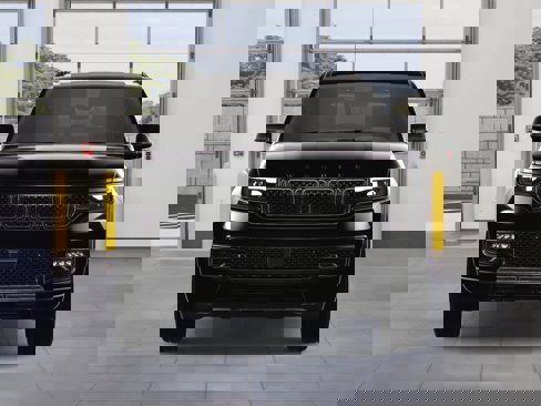 New 2025 Jeep Wagoneer L Series II image 9