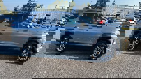 New 2026 Chevrolet Equinox LT w/ Safety and Technology Package image 4