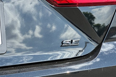 New 2026 Toyota Camry SE image 25