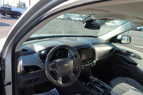Used 2018 Chevrolet Traverse Premier image 9