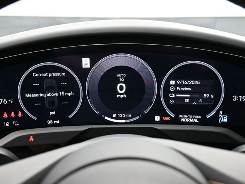New 2025 Porsche Taycan 4S image 20