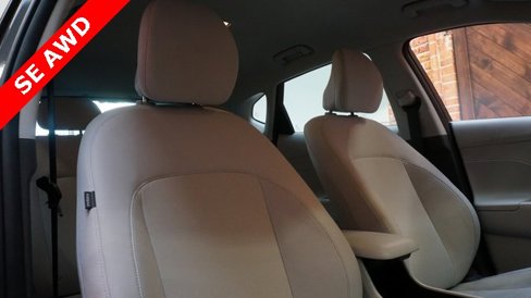 Used 2024 Hyundai Kona SE image 53
