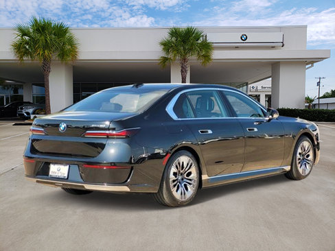 New 2026 BMW i7 eDrive50 w/ Premium Package image 4