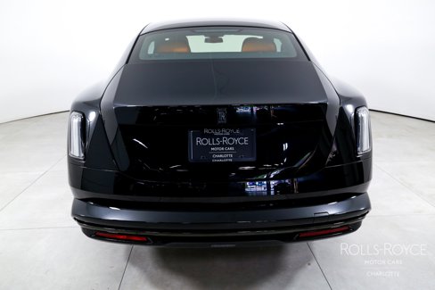 New 2025 Rolls-Royce Spectre Black Badge image 9