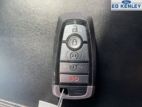 Used 2023 Ford Explorer XLT w/ Equipment Group 202A image 12