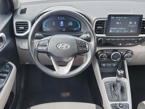 Used 2023 Hyundai Venue SEL image 27