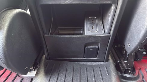 Used 2022 Mercedes-Benz GLE 350 w/ 3rd Row Seat Package image 25