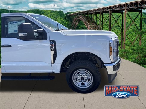 New 2026 Ford F250 XL w/ XL Chrome Package image 4