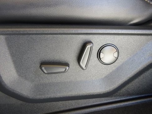 New 2025 Ford F250 Lariat w/ Lariat Ultimate Package image 12