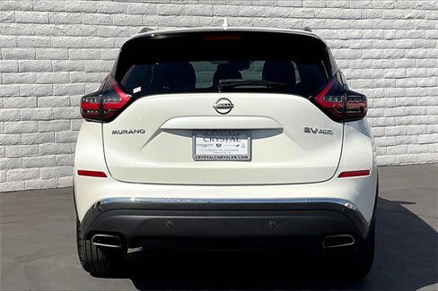 Used 2023 Nissan Murano SV image 3