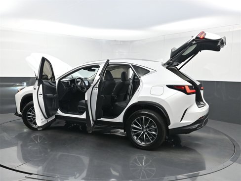 Used 2024 Lexus NX 250 FWD w/ Premium Package image 32