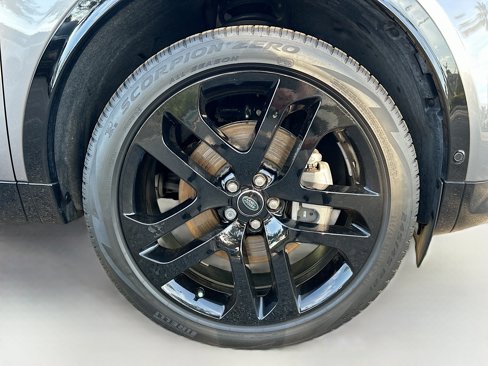 Used 2025 Land Rover Discovery Sport Dynamic SE image 36