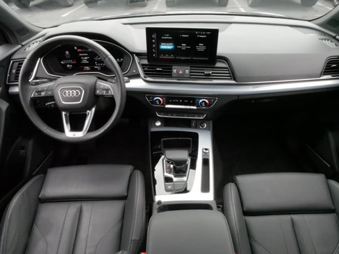 Used 2024 Audi Q5 2.0T Premium Plus w/ Premium Plus Package image 10