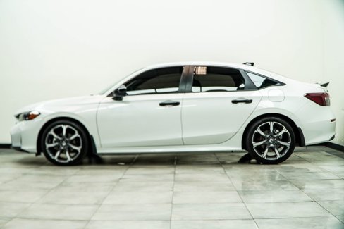 Used 2025 Honda Civic Sport image 8