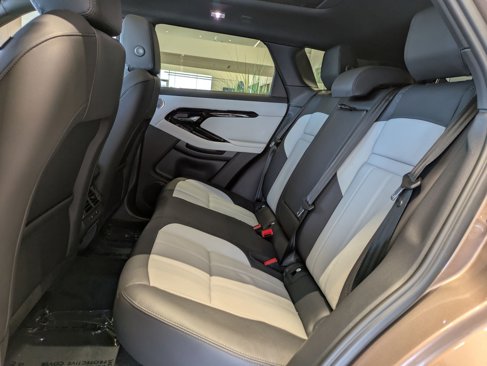 New 2026 Land Rover Range Rover Evoque Dynamic SE image 19