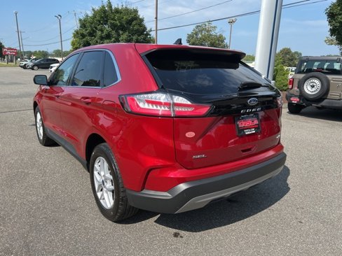 Used 2022 Ford Edge SEL w/ Convenience Package image 5