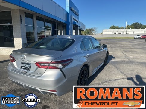 Used 2024 Toyota Camry XSE image 3