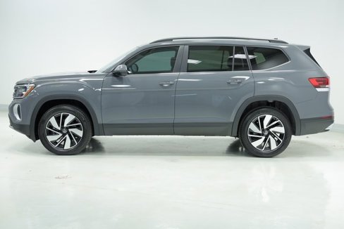 New 2026 Volkswagen Atlas SE image 4
