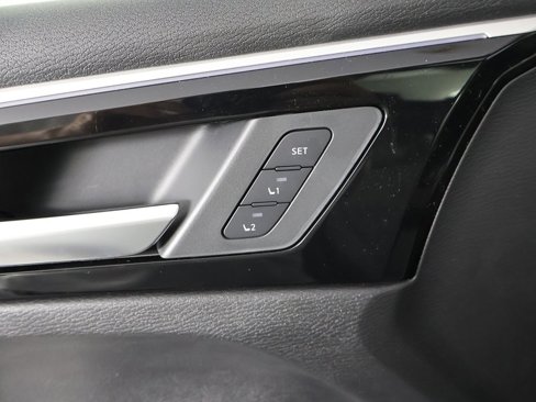 New 2025 Mitsubishi Outlander AWD image 42